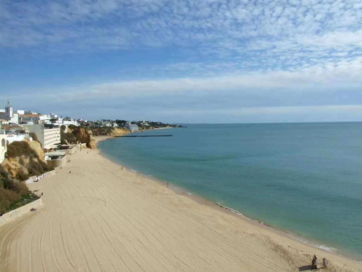 Holiday 1 Bed Apartment With Pool In Albufeira 0*,